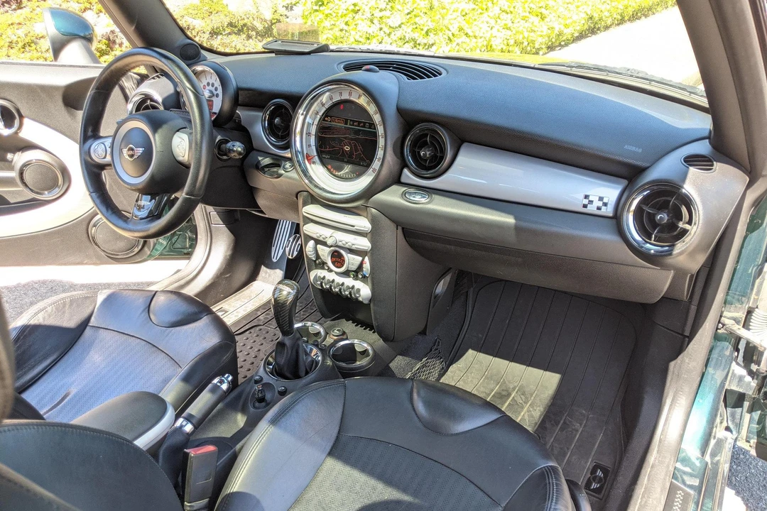 2009 Mini Clubman 1st Gen - Image 9 of 11