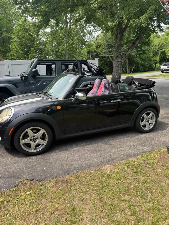2009 Mini Mini 2nd Gen - Image 2 of 7