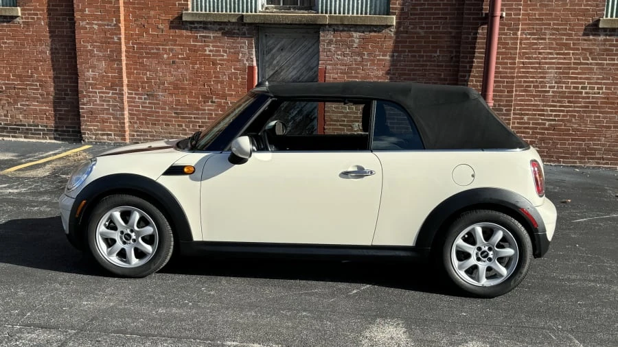 2009 Mini Mini 2nd Gen - Image 5 of 12