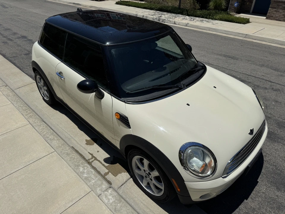 2009 Mini Mini 2nd Gen - Image 13 of 26