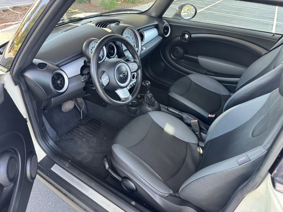 2009 Mini Mini 2nd Gen - Image 19 of 26