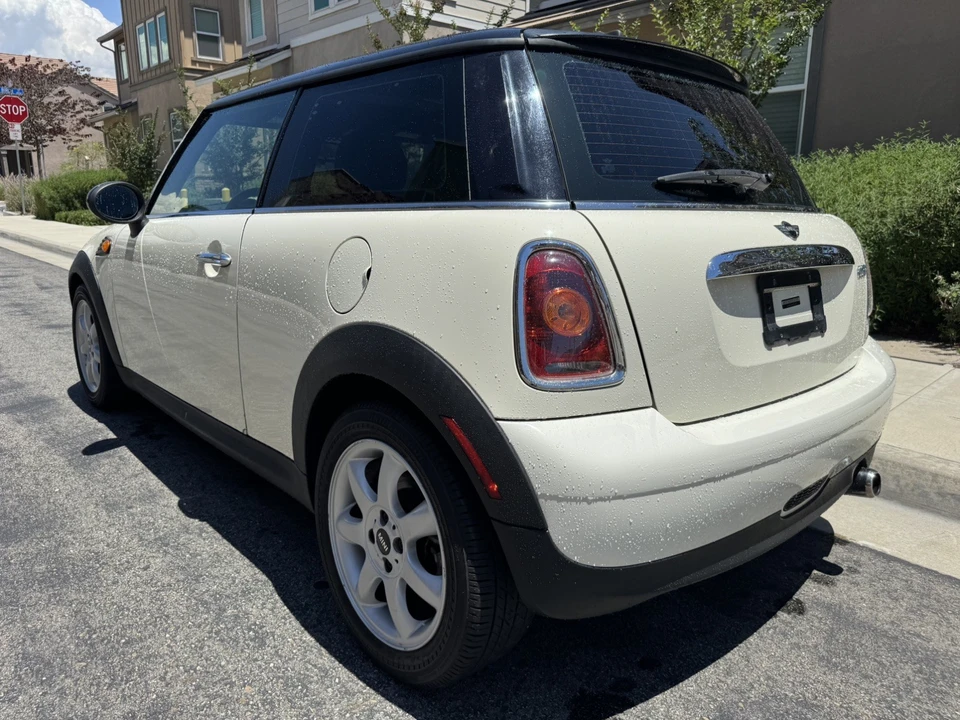 2009 Mini Mini 2nd Gen - Image 12 of 26