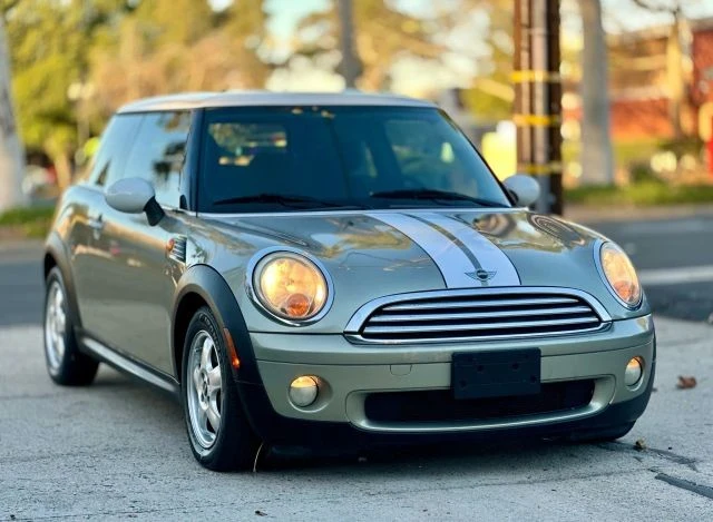 2009 Mini Mini 2nd Gen - Image 6 of 23