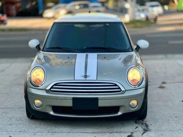 2009 Mini Mini 2nd Gen - Image 2 of 23