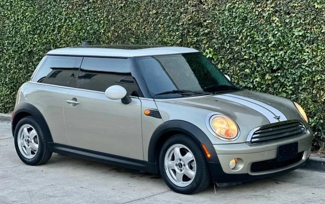 2009 Mini Mini 2nd Gen - Image 10 of 23