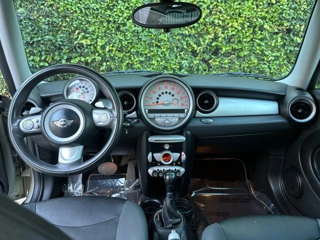 2009 Mini Mini 2nd Gen - Image 18 of 23