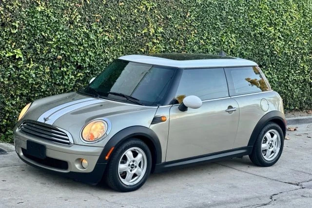 2009 Mini Mini 2nd Gen - Image 11 of 23