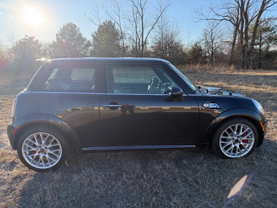 2009 Mini Mini John Cooper Works 2nd Gen - Image 12 of 31