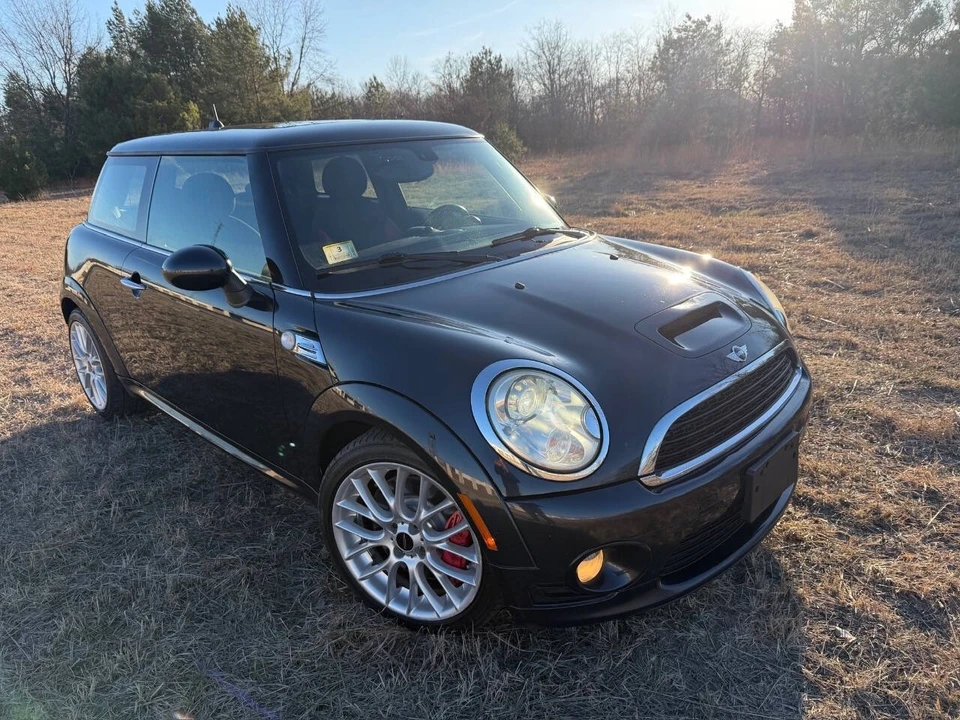 2009 Mini Mini John Cooper Works 2nd Gen - Image 15 of 31