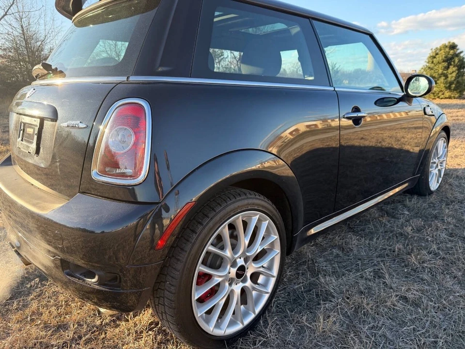 2009 Mini Mini John Cooper Works 2nd Gen - Image 10 of 31