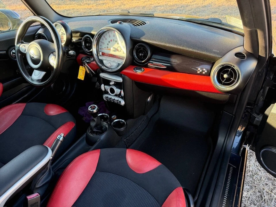 2009 Mini Mini John Cooper Works 2nd Gen - Image 29 of 31