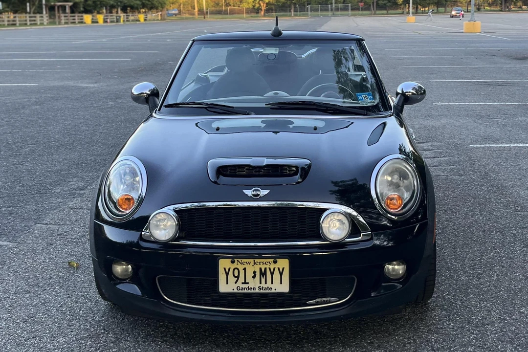 2009 Mini Mini John Cooper Works 2nd Gen - Image 2 of 31