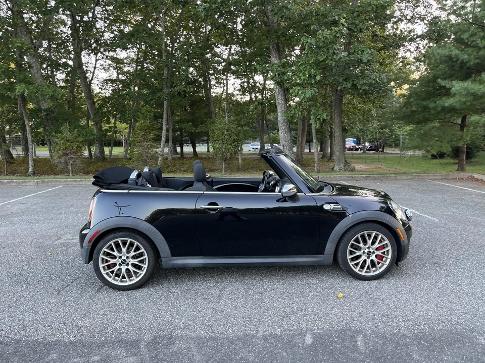 2009 Mini Mini John Cooper Works 2nd Gen - Image 22 of 31