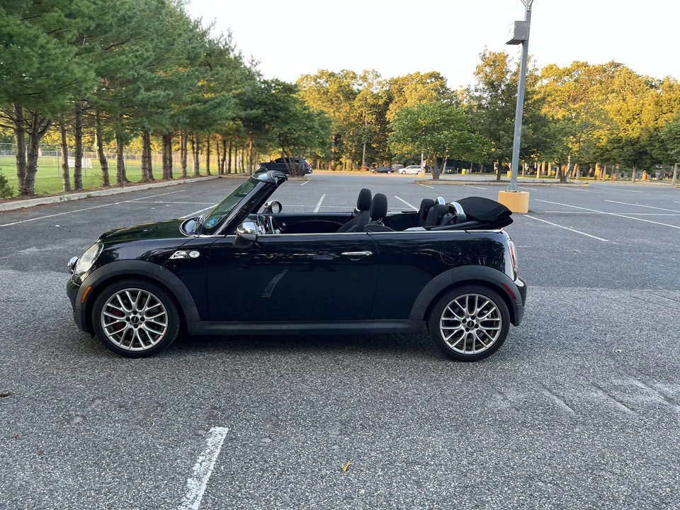 2009 Mini Mini John Cooper Works 2nd Gen - Image 11 of 31