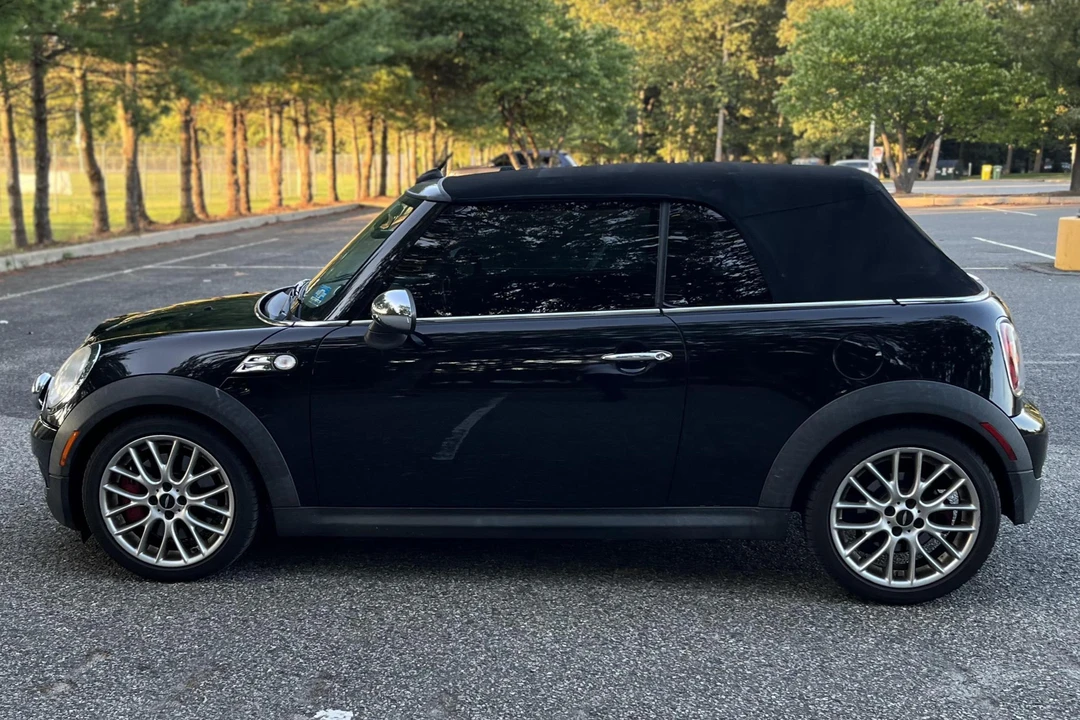 2009 Mini Mini John Cooper Works 2nd Gen - Image 3 of 31