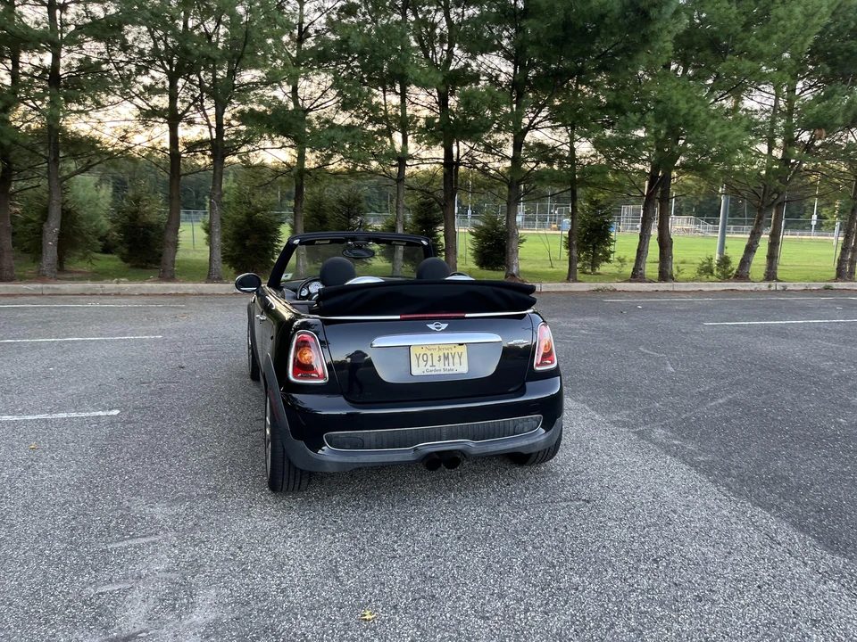 2009 Mini Mini John Cooper Works 2nd Gen - Image 16 of 31