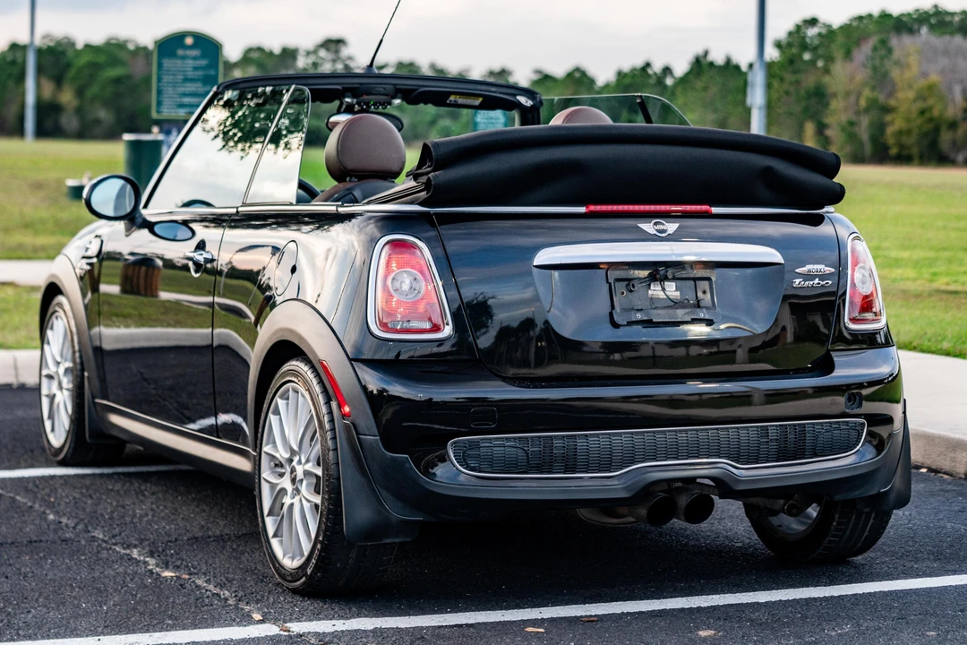 2009 Mini Mini John Cooper Works 2nd Gen - Image 4 of 31