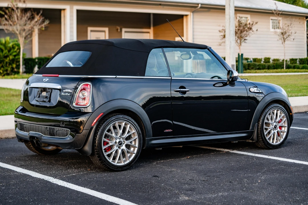 2009 Mini Mini John Cooper Works 2nd Gen - Image 21 of 31
