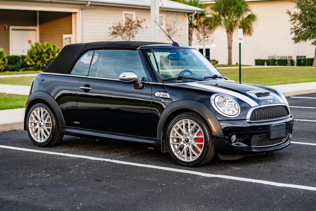 2009 Mini Mini John Cooper Works 2nd Gen - Image 25 of 31