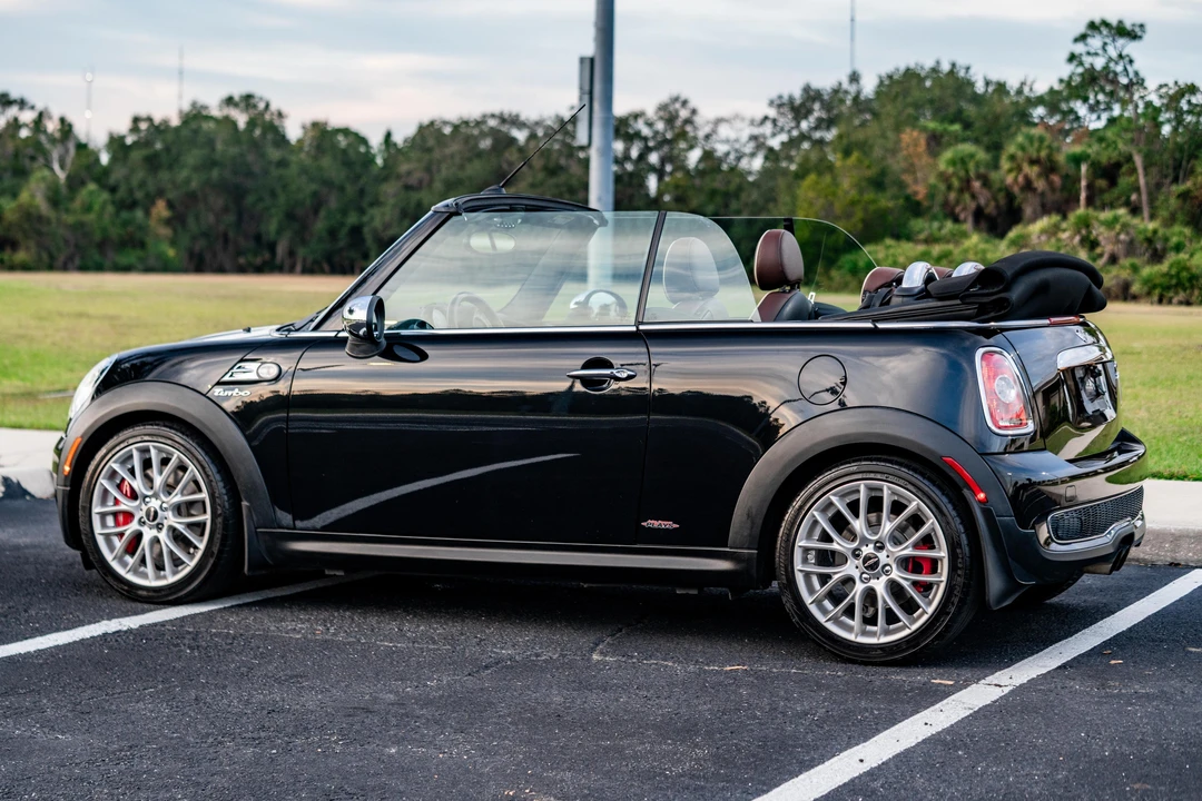 2009 Mini Mini John Cooper Works 2nd Gen - Image 9 of 31
