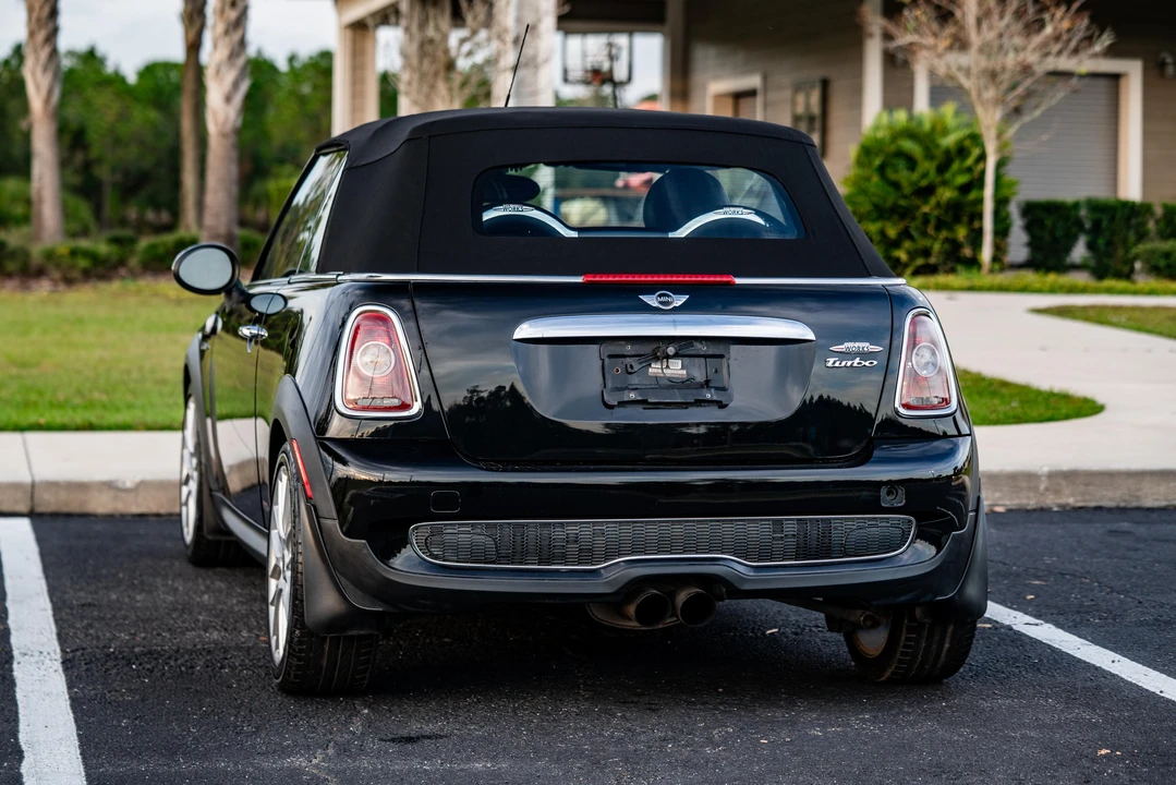 2009 Mini Mini John Cooper Works 2nd Gen - Image 18 of 31