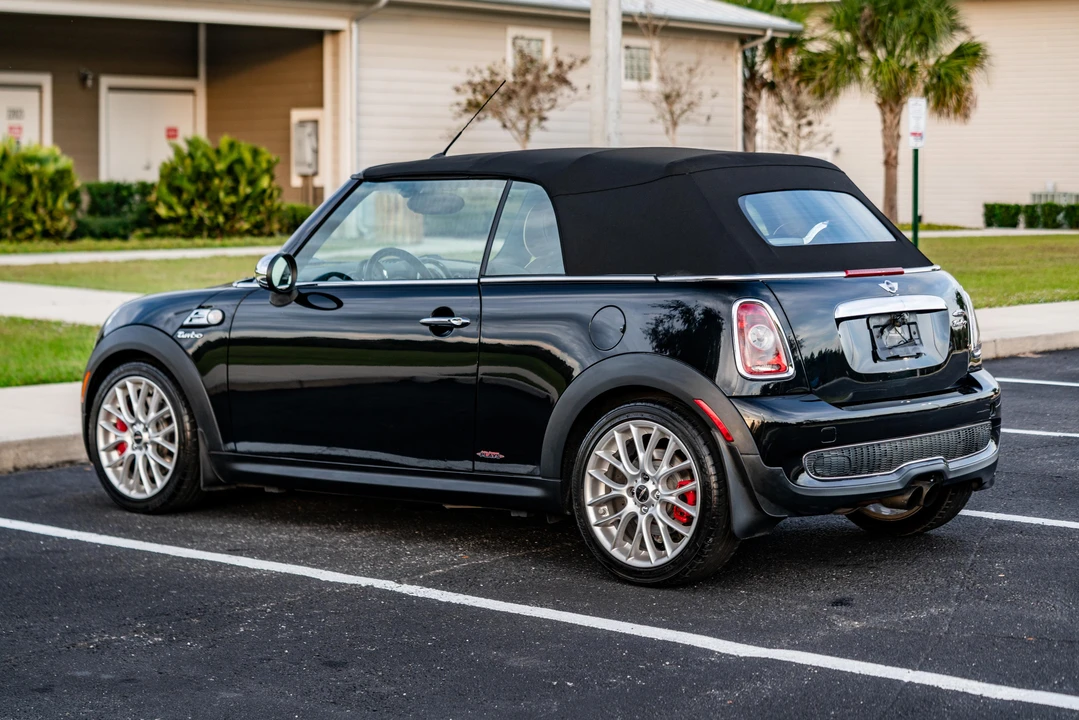 2009 Mini Mini John Cooper Works 2nd Gen - Image 16 of 31