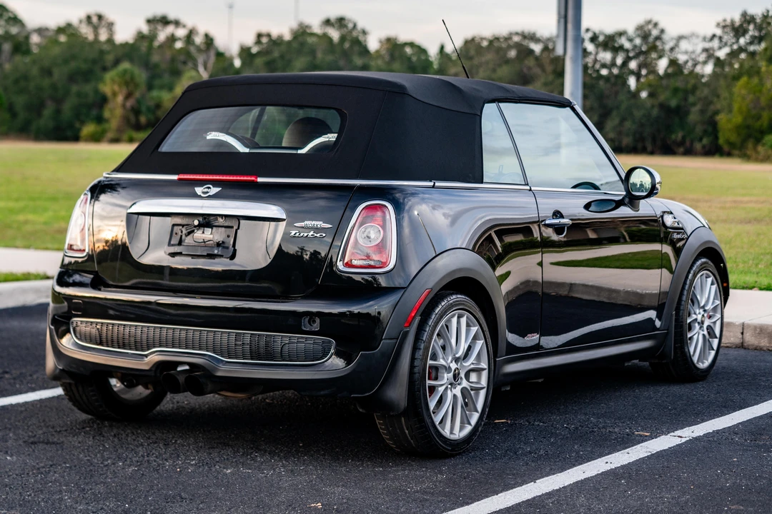 2009 Mini Mini John Cooper Works 2nd Gen - Image 20 of 31