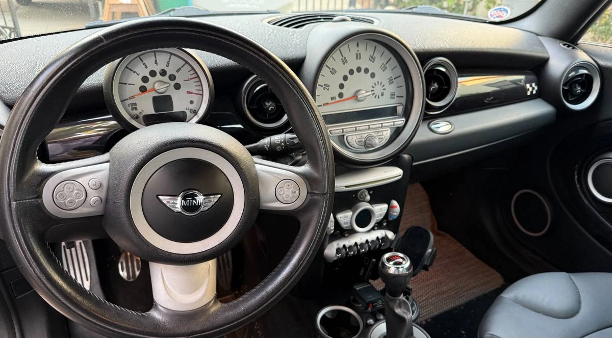 2009 Mini Mini John Cooper Works 2nd Gen - Image 7 of 10