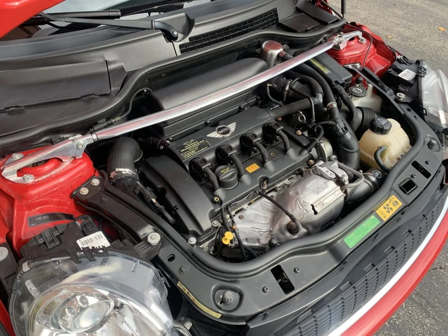 2009 Mini Mini John Cooper Works 2nd Gen - Image 7 of 7