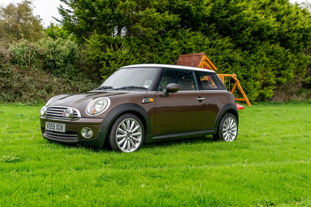2009 Mini Mini 2nd Gen - Image 12 of 30