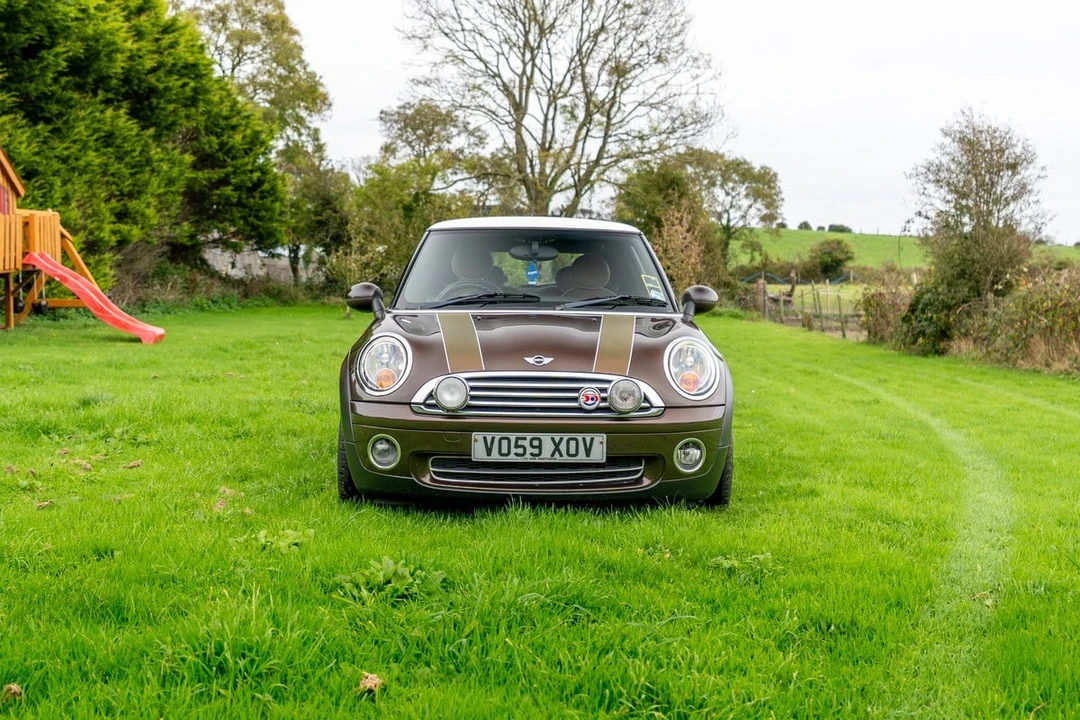 2009 Mini Mini 2nd Gen - Image 10 of 30