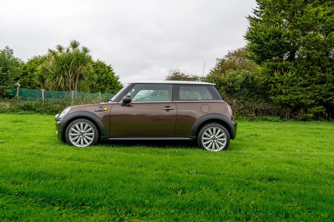 2009 Mini Mini 2nd Gen - Image 13 of 30