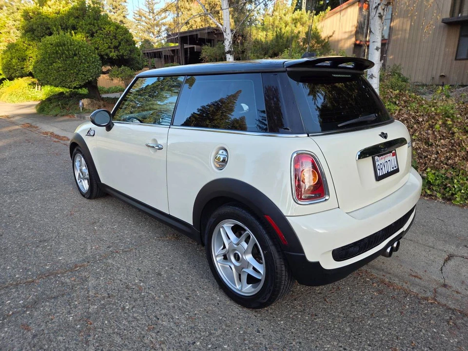 2009 Mini Mini 2nd Gen - Image 7 of 20