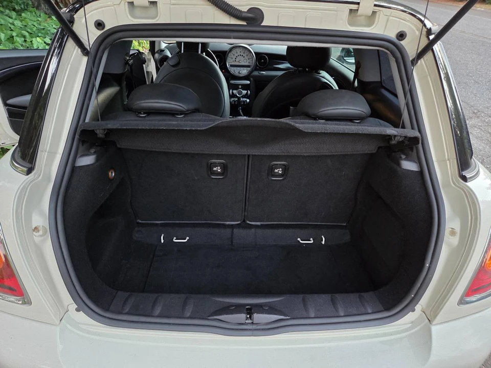 2009 Mini Mini 2nd Gen - Image 19 of 20