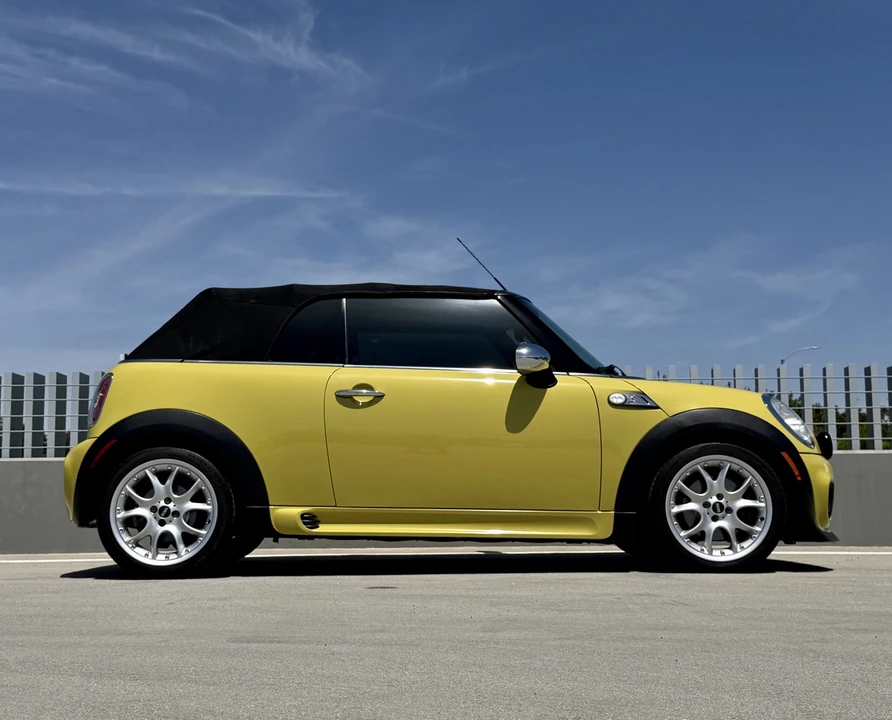 2009 Mini Mini 2nd Gen - Image 21 of 31