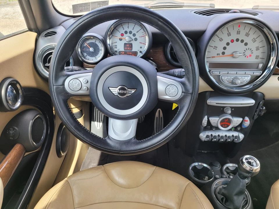 2009 Mini Mini 2nd Gen - Image 23 of 31