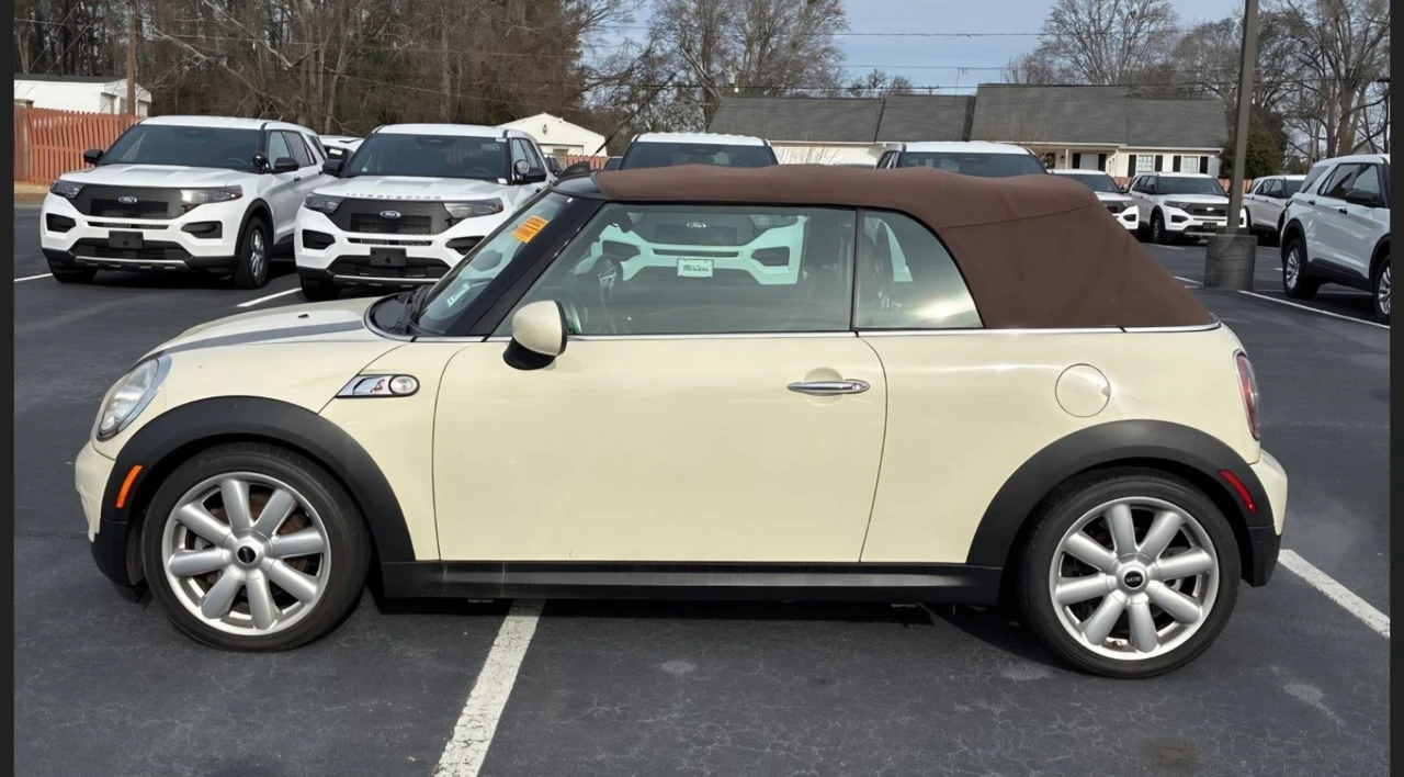 2009 Mini Mini 2nd Gen - Image 8 of 13