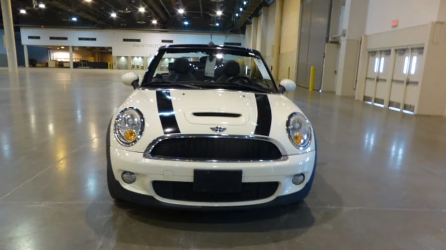 2009 Mini Mini 2nd Gen - Image 2 of 7