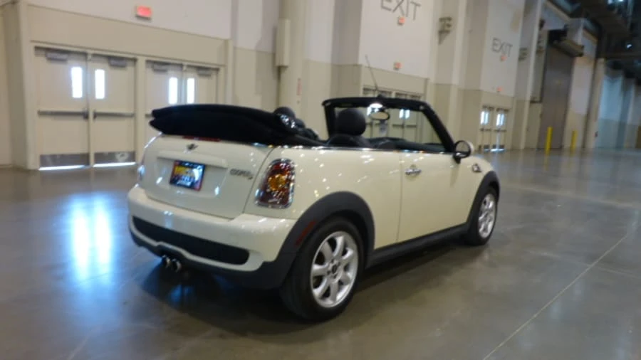 2009 Mini Mini 2nd Gen - Image 4 of 7