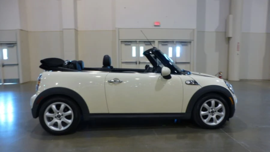 2009 Mini Mini 2nd Gen - Image 5 of 7