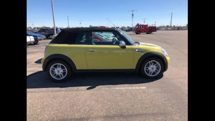 2009 Mini Mini 2nd Gen - Image 2 of 4