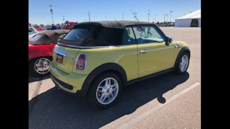 2009 Mini Mini 2nd Gen - Image 3 of 4