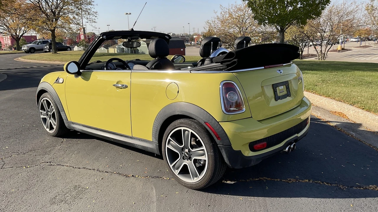 2009 Mini Mini 2nd Gen - Image 3 of 15