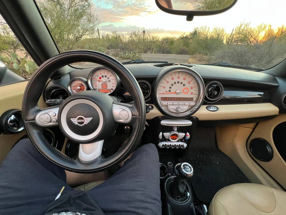 2009 Mini Mini 2nd Gen - Image 18 of 24