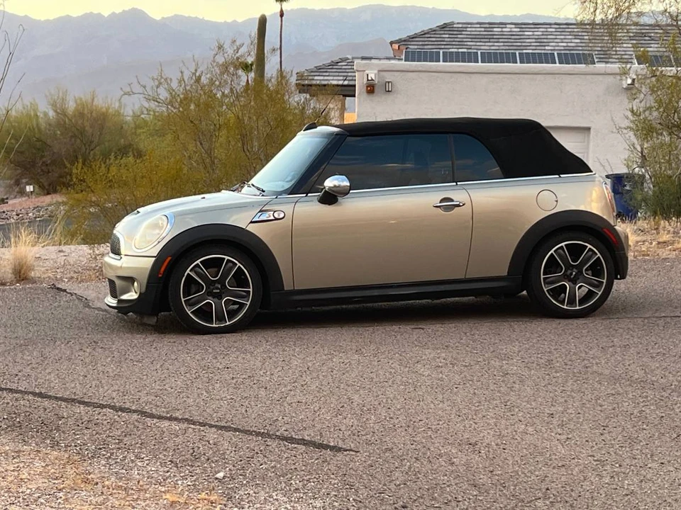 2009 Mini Mini 2nd Gen - Image 4 of 24