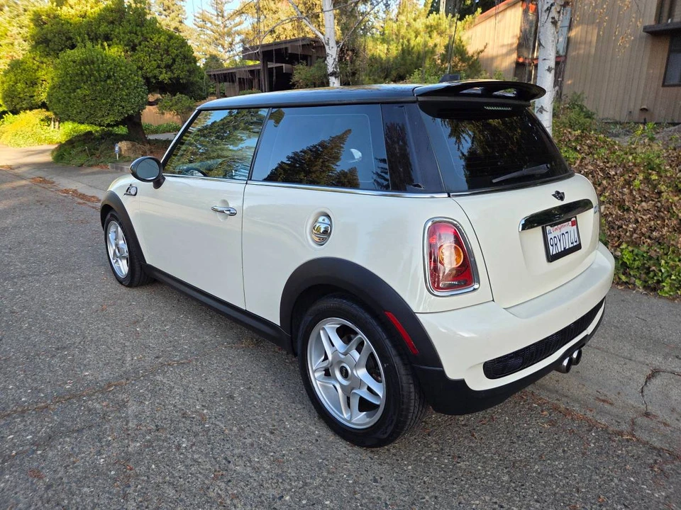 2009 Mini Mini 2nd Gen - Image 7 of 20