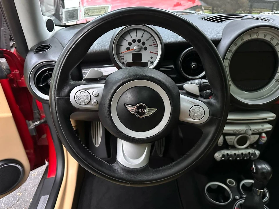 2009 Mini Mini 2nd Gen - Image 13 of 14