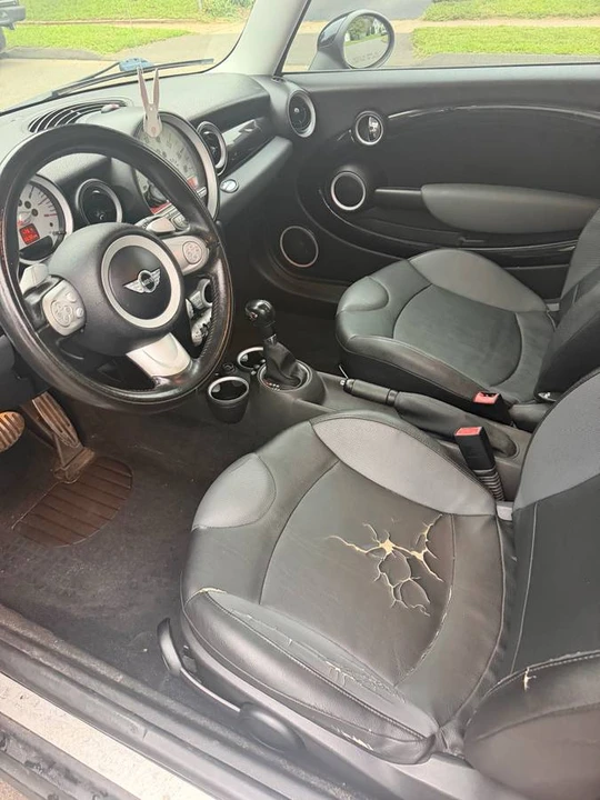 2009 Mini Mini 2nd Gen - Image 15 of 16