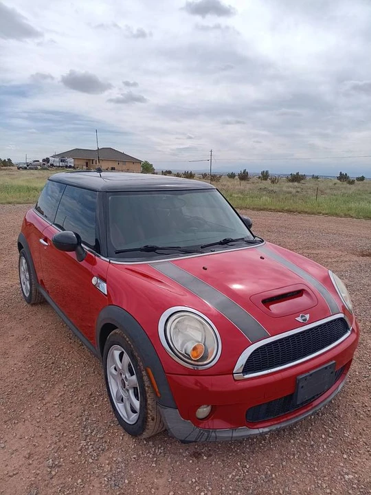 2009 Mini Mini 2nd Gen - Image 4 of 6