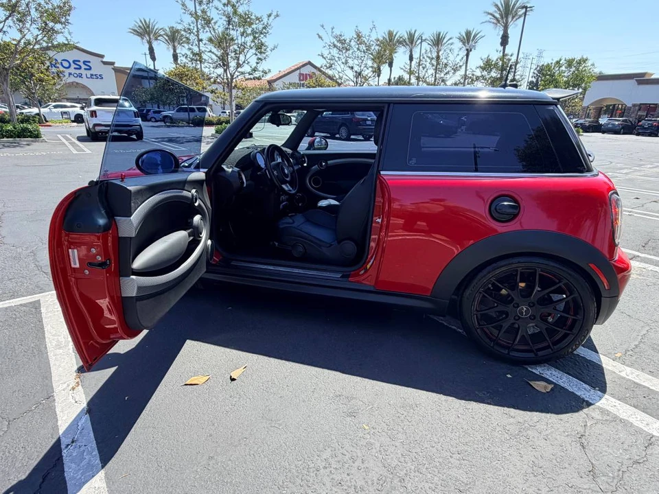 2009 Mini Mini 2nd Gen - Image 16 of 19